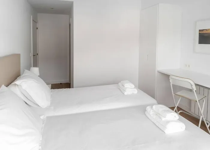 Bright With A/c, Parking Optional Апартаменты Сан-Себастьян